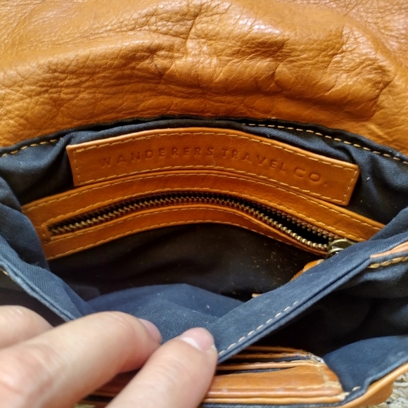 Wanderers Travel Co. The Siena clutch In Tan - Picture 5 of 6